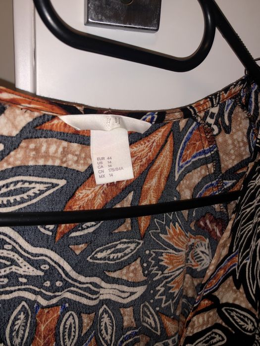 Salopeta H&M, noua fara eticheta, mar. 44