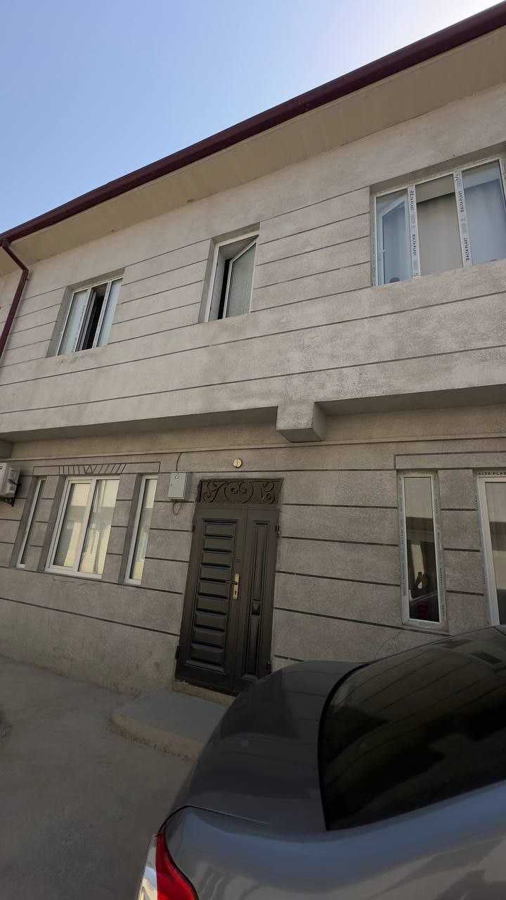 Bektemir tumanida 4 xonali uy sotiladi