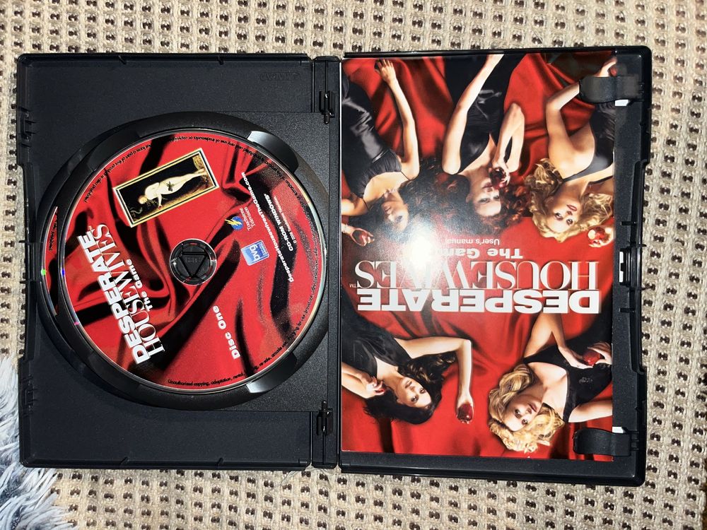 Игра за компютър от два диска на Desperate Housewives