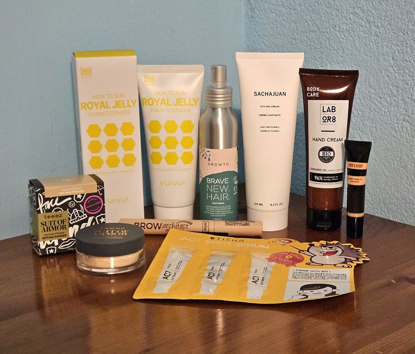 НОВА неотваряна козметика