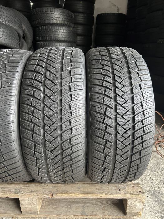4 anvelope de iarna 245/40/18+225/45/18 Vredestein!