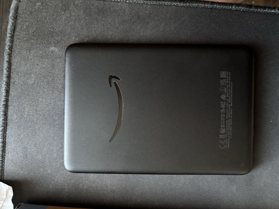 Kindle Basic 2024, киндъл