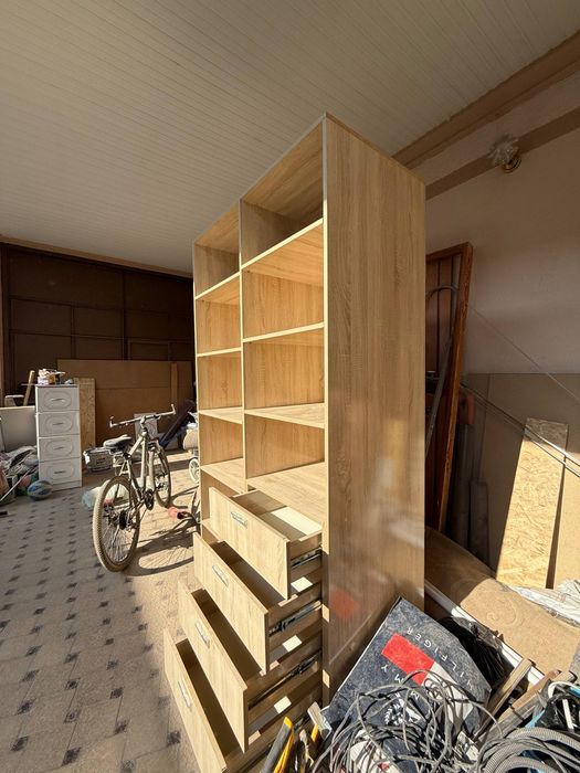 Продается шкаф в хорошем состоянии