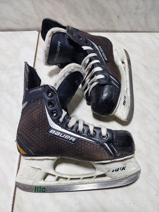 Patine 1110 hochei hockey Bauer Supreme One.4 marime 35 ( 22 cm)
