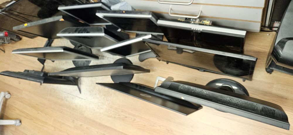 Lot Monitoare defecte pt piese