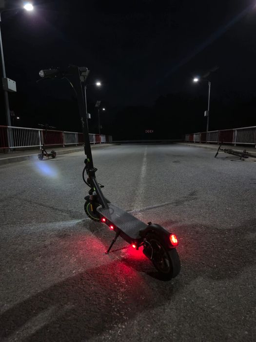 Vând trotineta electrica myria