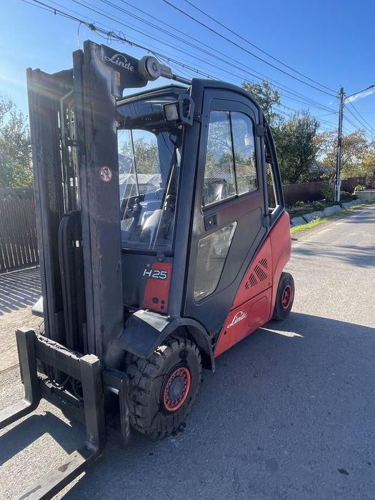 Motostivuitor Linde H25D Triplex