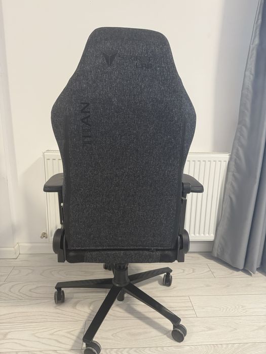 Scaun Gaming Secret Lab Titan Evo