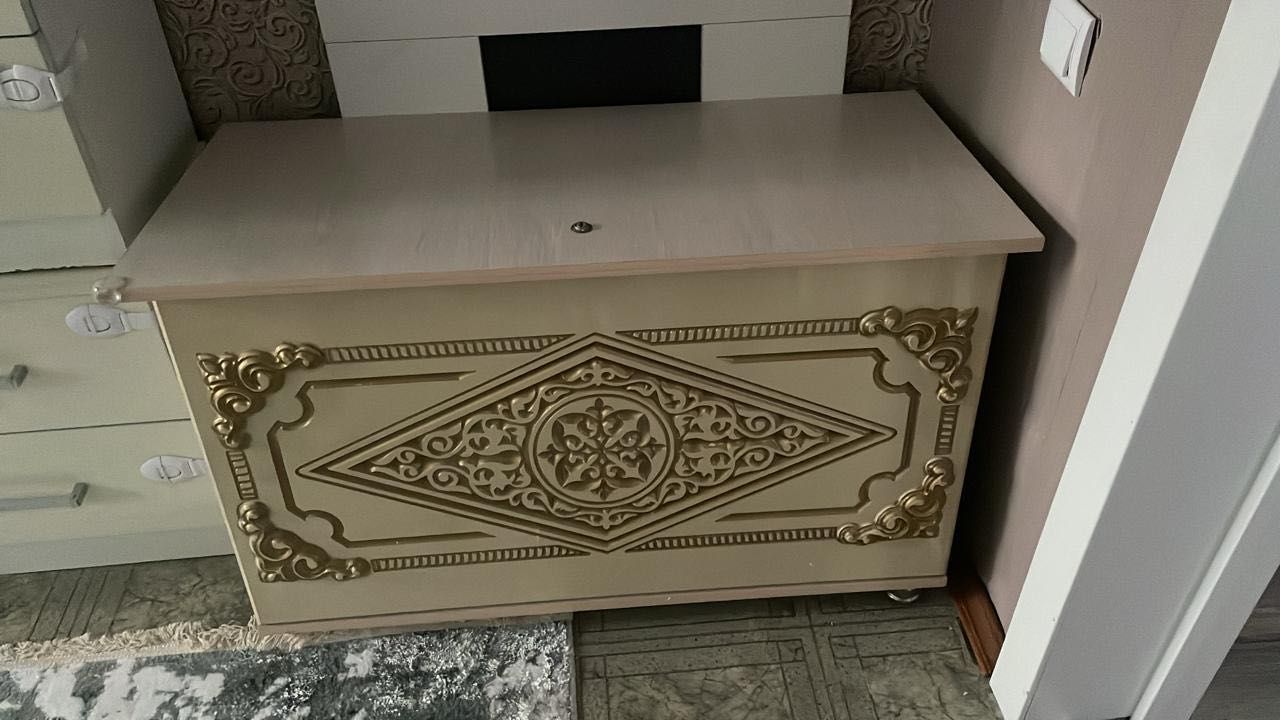 Сундук. Б/у в отличном состоянии!