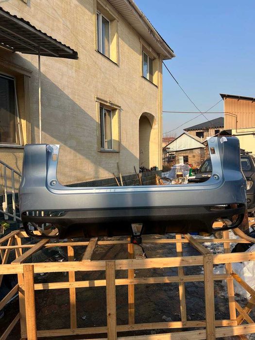 Задний бампер в сборе ОРИГИНАЛ