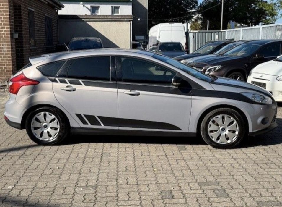 Ford Focus 1,6 benzina Ti Vct motorizare Top ( Nu Ecoboost)