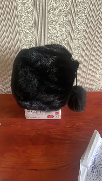Продам норковые шапки