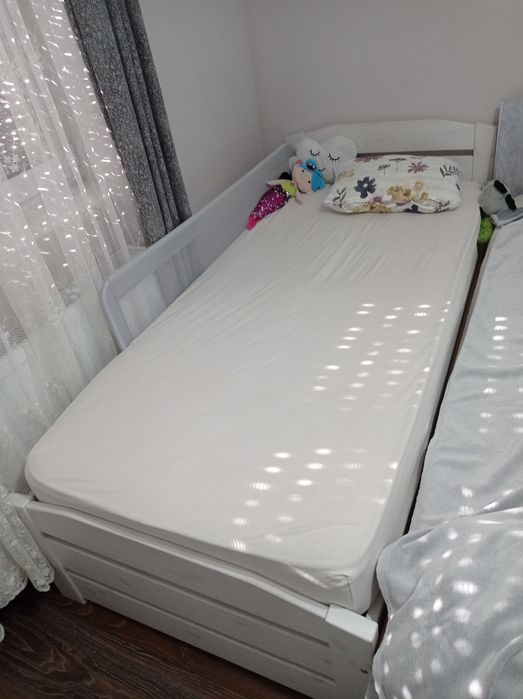 Vând  pat 190/90