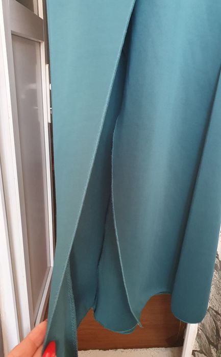 Vand rochite diverse ocazii,de zi și seară!