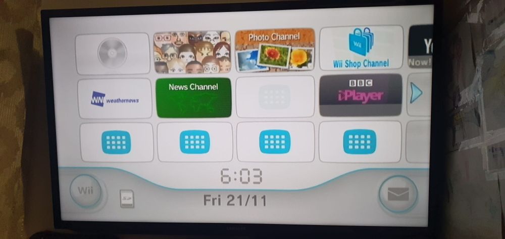 Vând Nintendo Wii Ediție Super Mario Bros 25th Anniversary