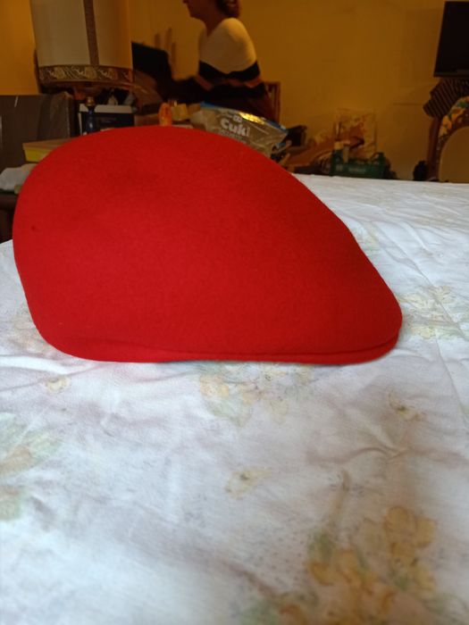 Pălării clasice și băști bărbătești