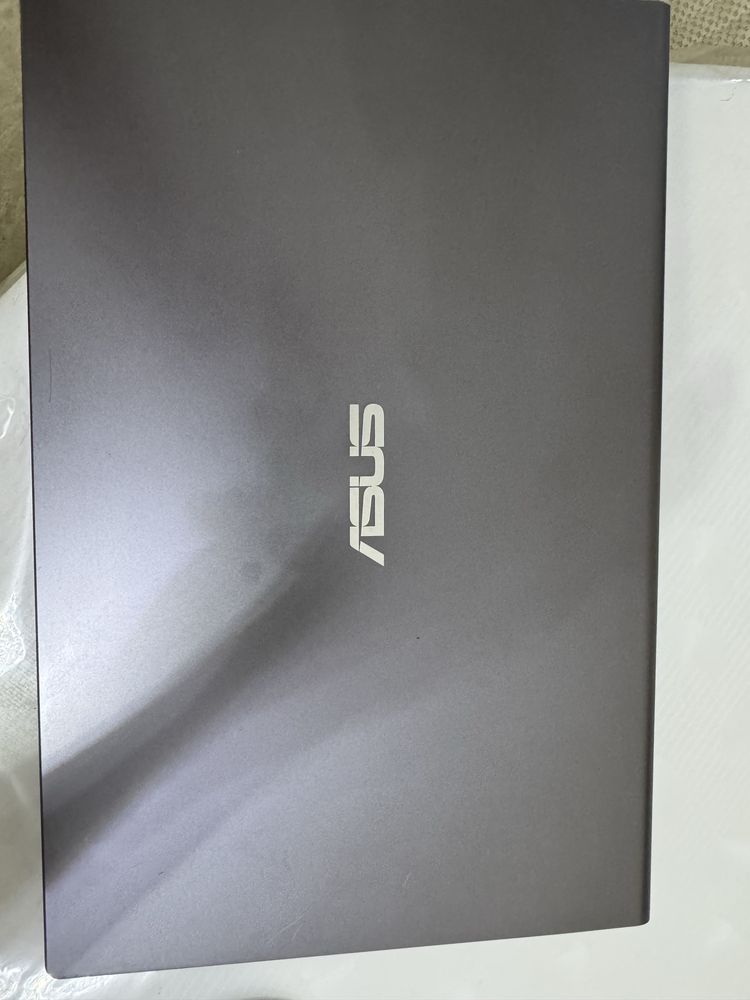Продам ноутбук ASUS F 515E