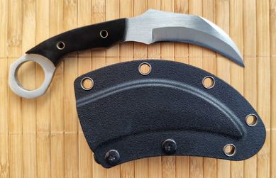 Карамбит с фиксирано острие United Claw Cutter