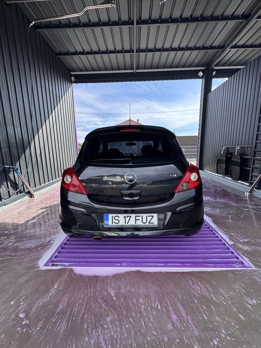 Opel Corsa D Coupe  1,7 disel 125 cp,GSI