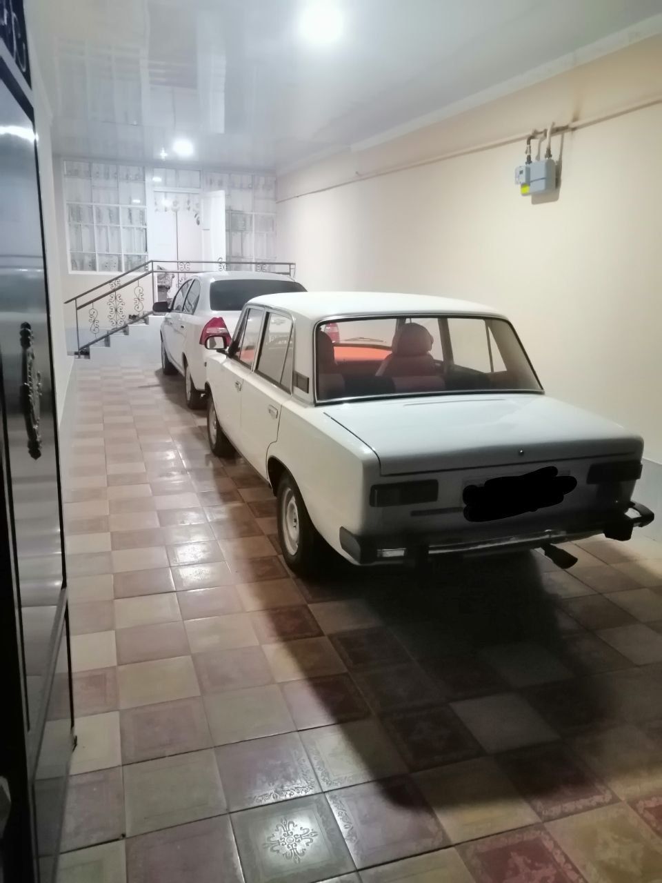 Jiguli 01 sotiladi polni kuzuf qilingan 74 yil