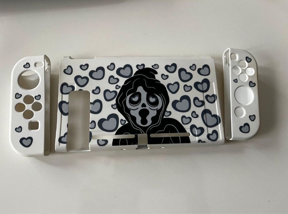 Nintendo switch 2023, ca nou + accesorii si jocuri.