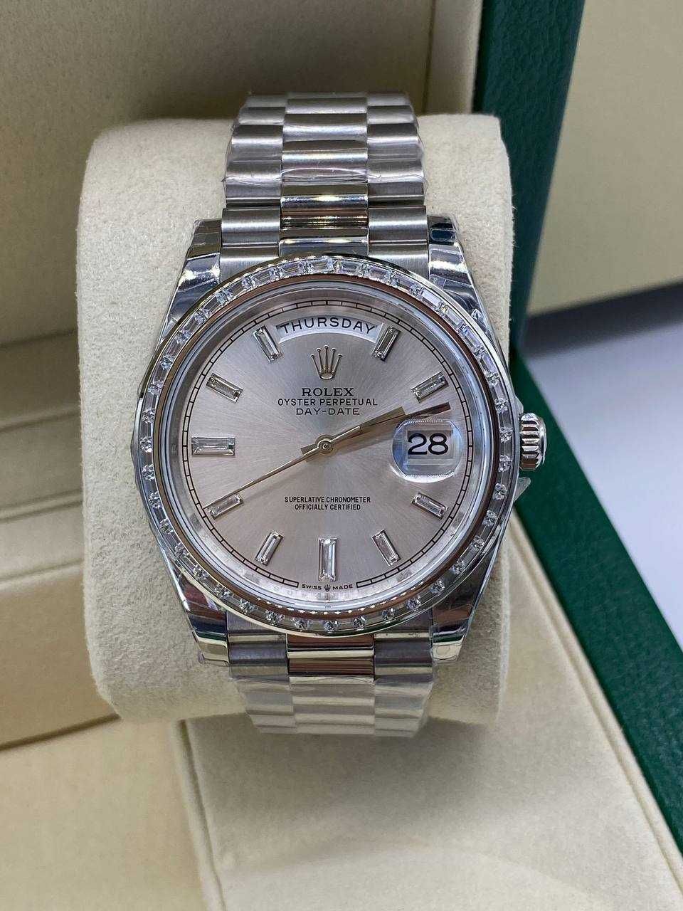 Rolex Day-Date Men’s m228349rbr-0001 40mm Diamond Bezel Silver-tone