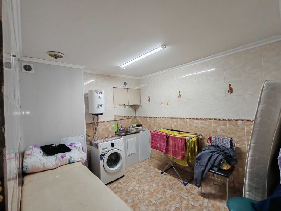 Продается коммерческое помещение 96 м2., бывший салон красоты в 5 мкр