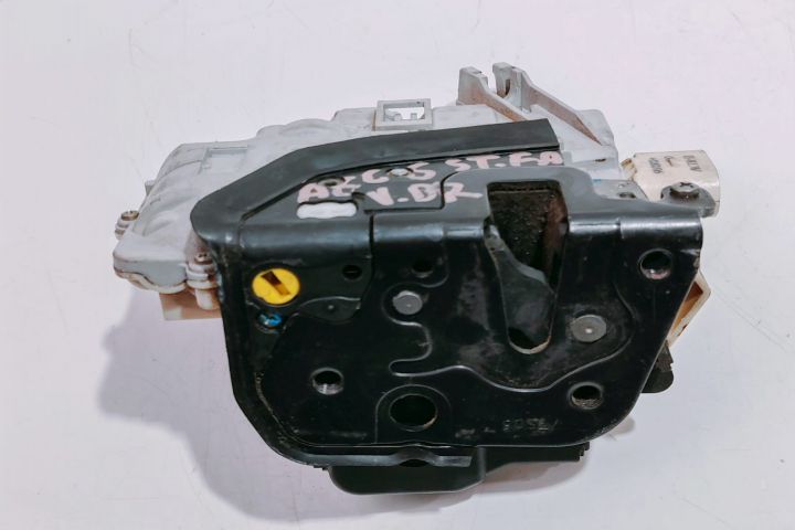 Broasca stanga fata 4F2837015 Audi A6 4F/C6