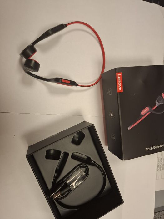 Casti conductie osoasa si cu ureche deschisa