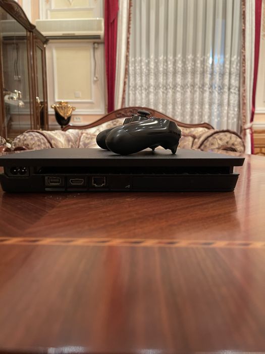 Playstation 4 1TB 18 oyin bor nathi kelishtirib beraman