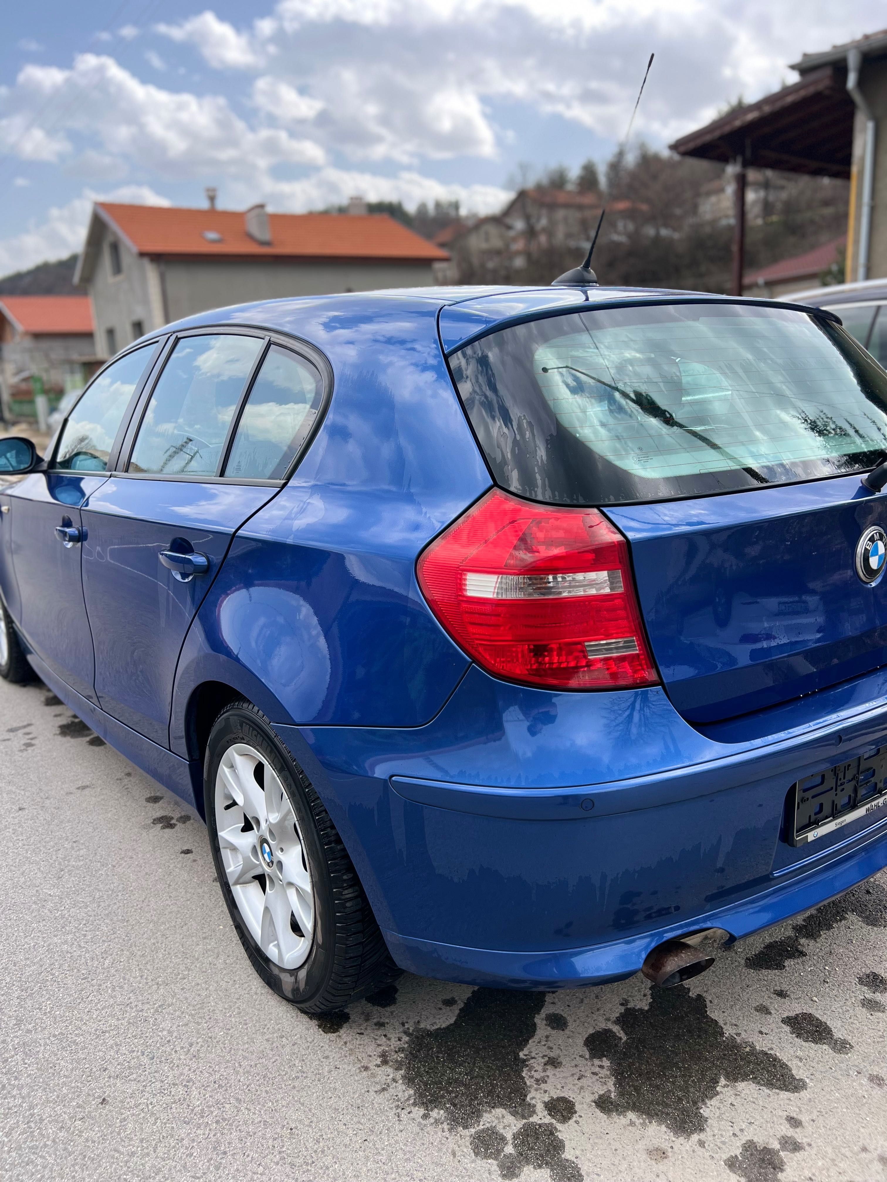 BMW 118 перфектна