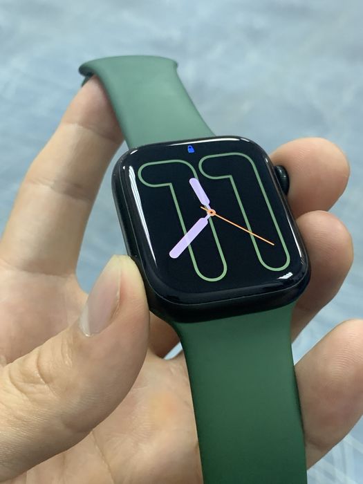 Apple Watch Series 7 45 mm