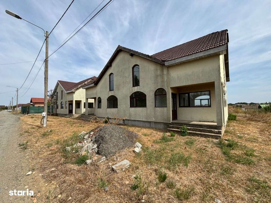 Duplex de vânzare ( cartier nou bujac/lotus )