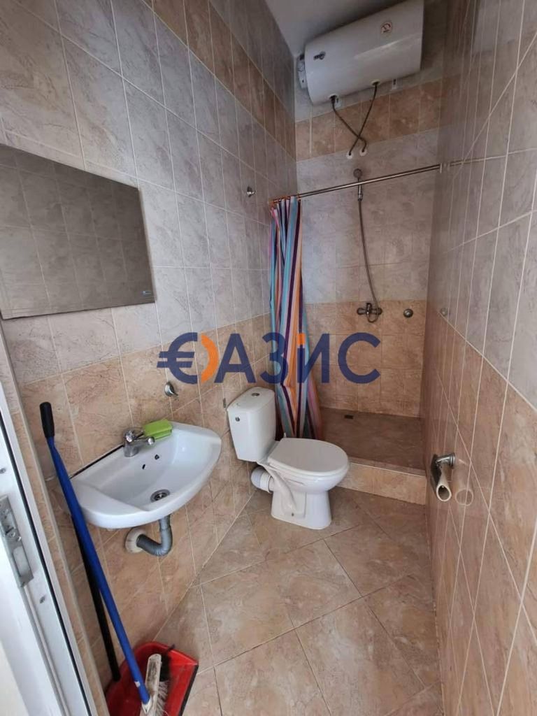 Продава се Едностаен апартамент в к.к. Слънчев бряг - 35 кв.м за 1886 €/кв.м - Снимка #4