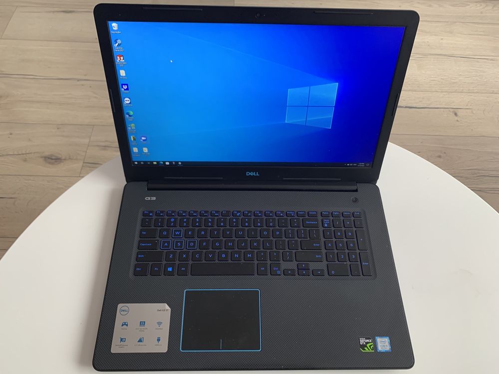 17” Геймъсрки Лаптоп DELL G3 i5/16GB DDR4/500GB HDD/1050ti/ Windows 11