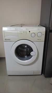 Продавам напълно работеща автоматична пералня Eurotech EW1170