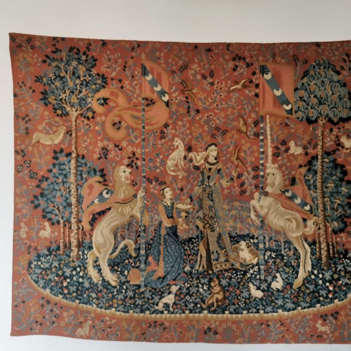Tapiserie doamna si unicornul 
Confecționat din lana naturala 
Dimensi