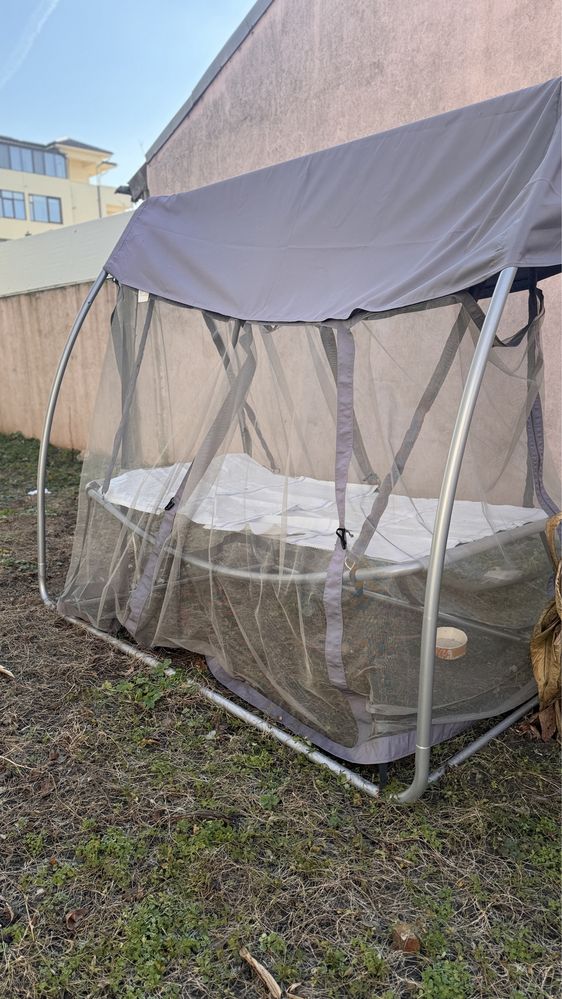 Balansoar de gradina aproape nou ( cumpărat in vara 2023)