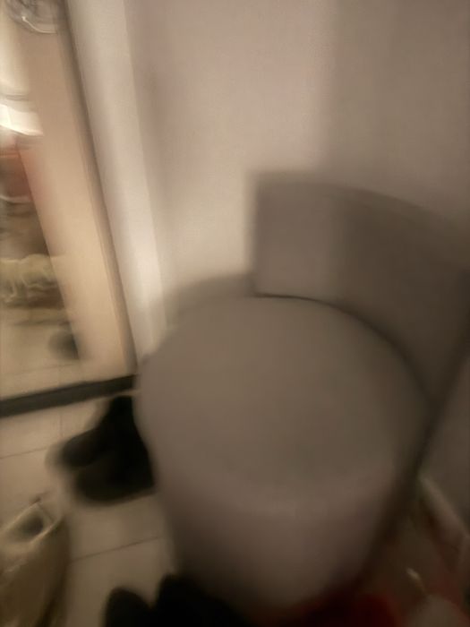 Продается пуфик в хорошем состоянии за 5000