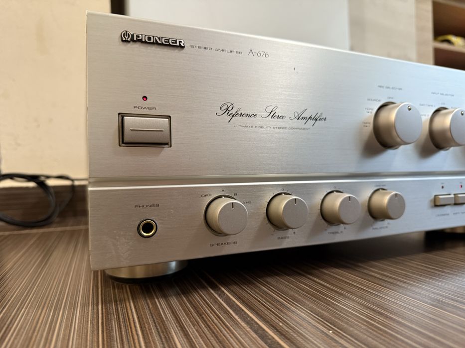 Pioneer A-676 Стерео усилвател