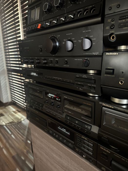 Linie Technics amplificator dubludeck cd tuner