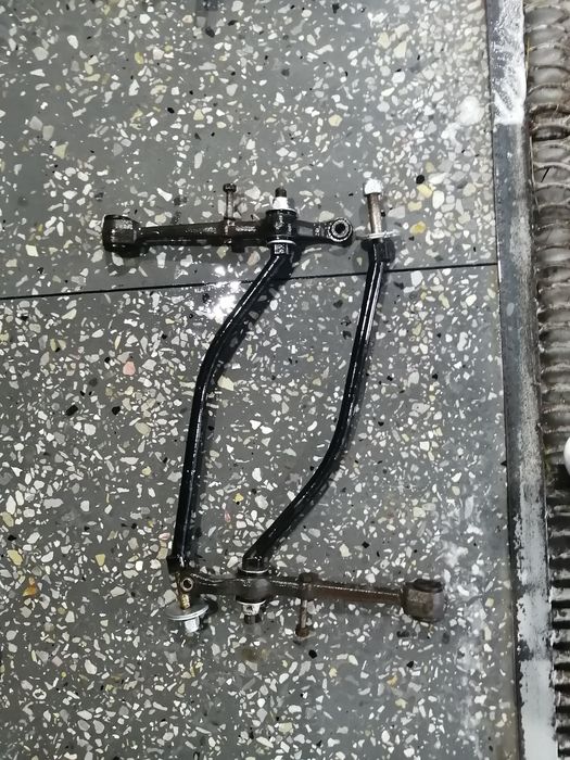 Рычаги в сборе с новыми саблями и новыми салейблоками! На ВАЗ.