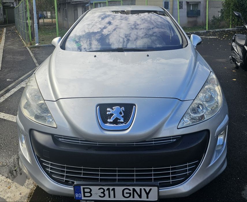 Vând Peugeot 308 anul 2009  1.6v benzina+Gpl