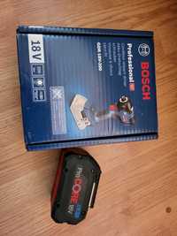 Bosch impact gsr cu acumulator  bosch 8A