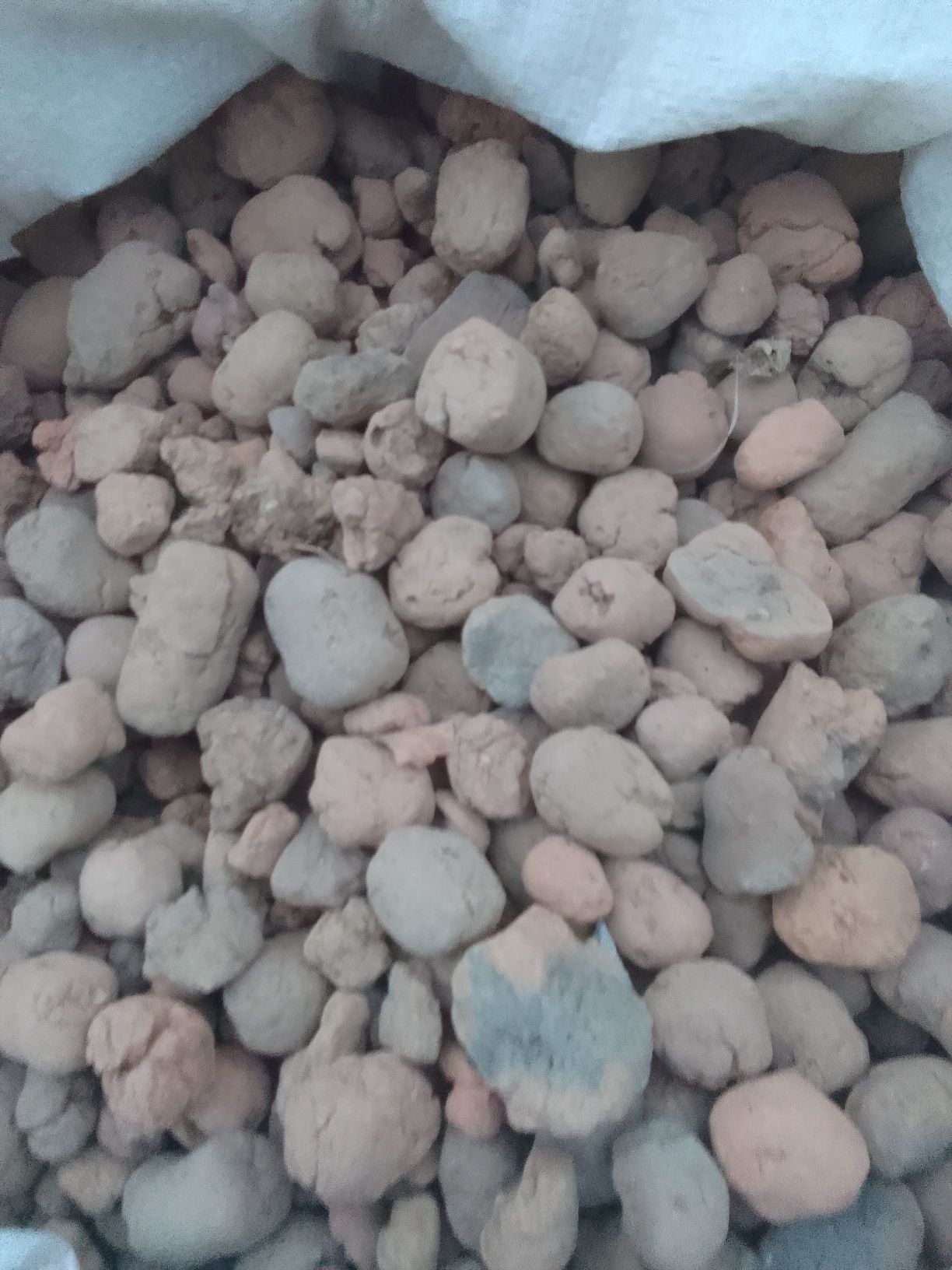 Продам керамзит с