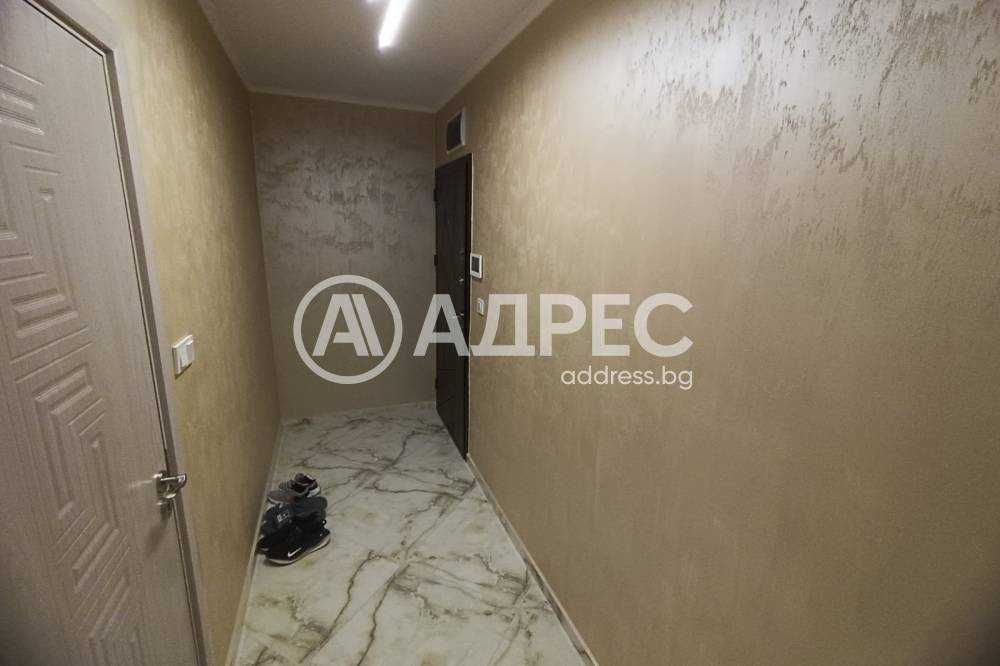 Тристаен апартамент ново строителство!