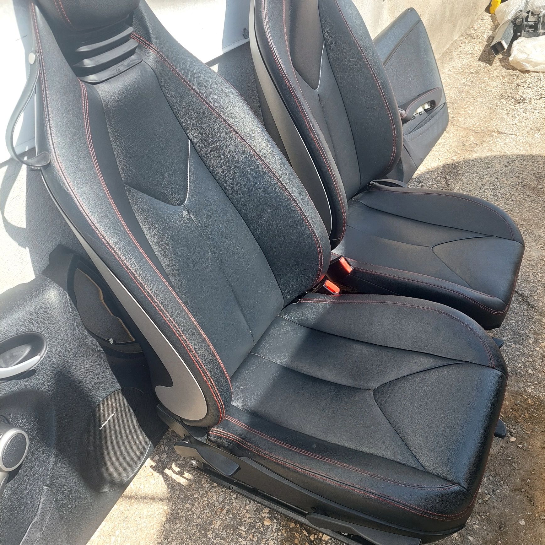 Merceses Slk w171 седалки с кори