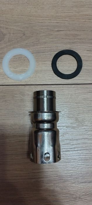 Sistem fixare baterie chiuveta, Nou !