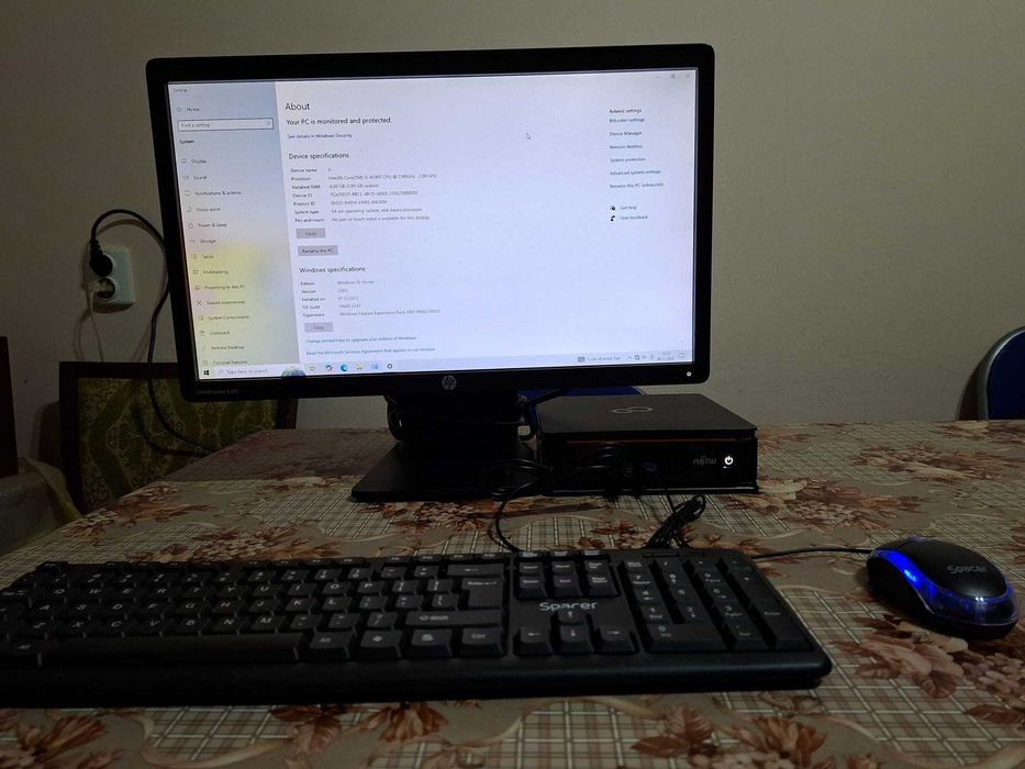 Calculator Fujitsu Esprimo Q920 Mini, Intel Core i5-4590T 2 GHz, 4GB