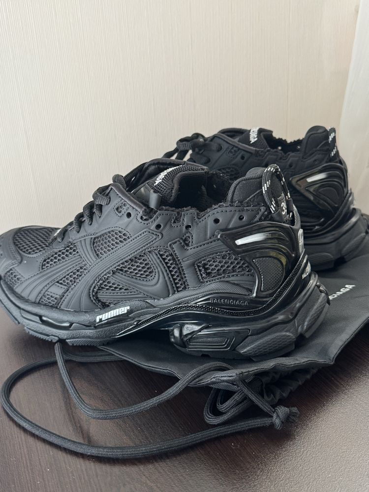 Маратонки Balenciaga
